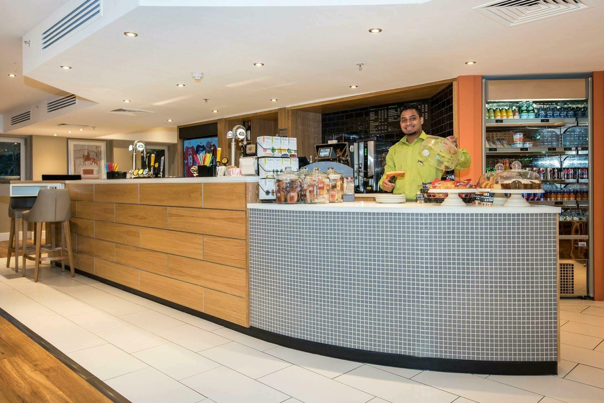 Holiday Inn Slough Windsor By Ihg Exterior foto